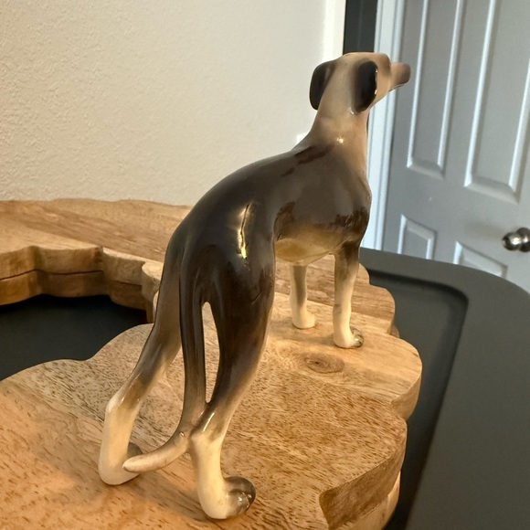 Vintage Elegant Brown and Tan Greyhound Collectible Figurine - Picture 3 of 6